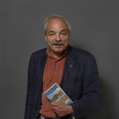 Hans Tulleners - Grey Hans Tulleners - Grey